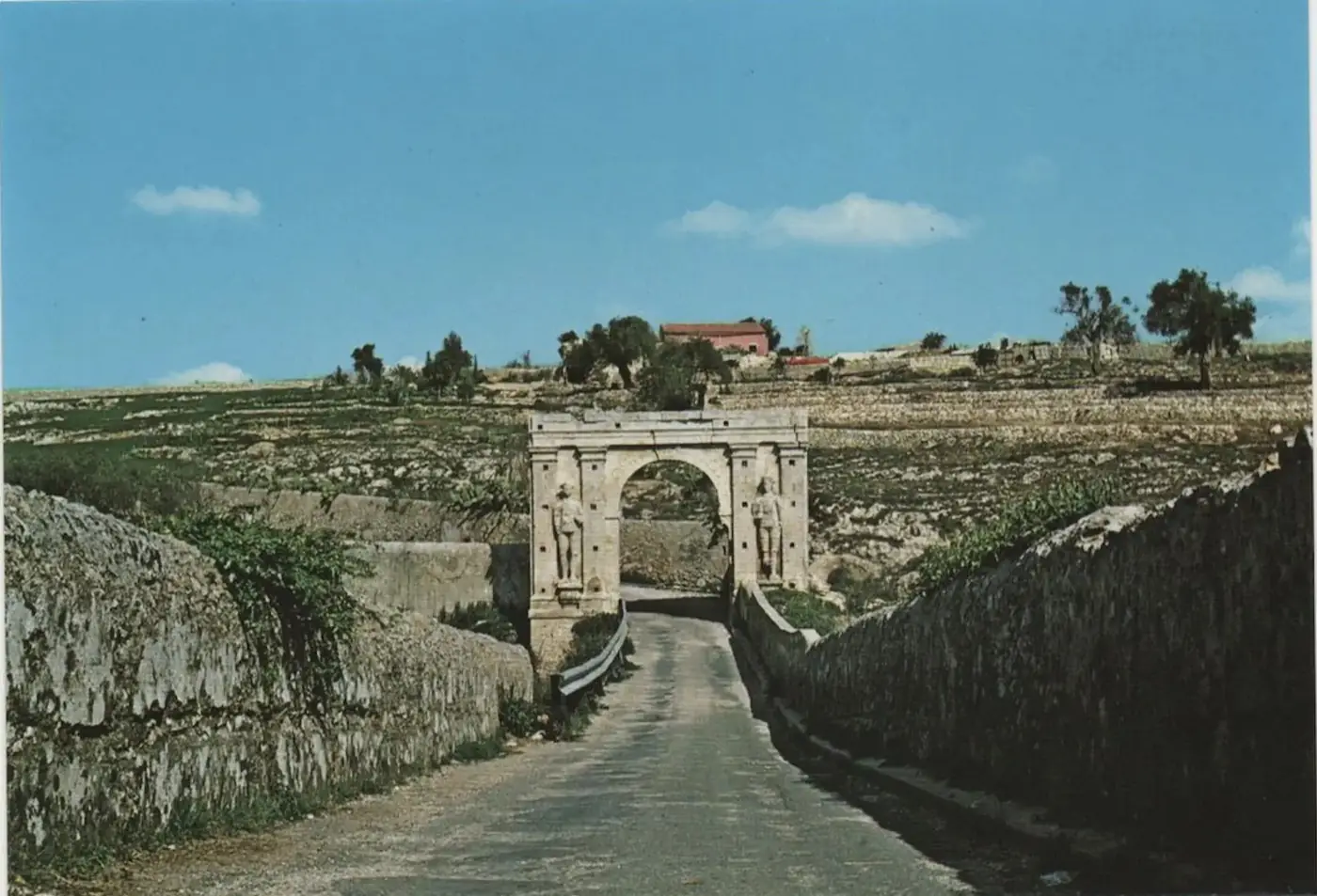 distance — image 3